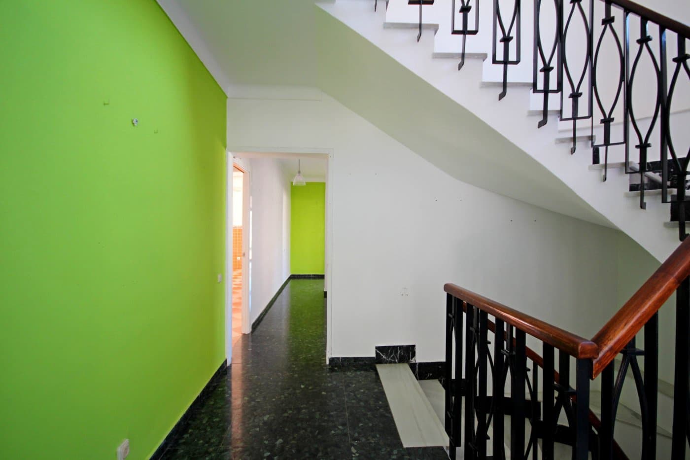 Chalet de 8 habitaciones en Málaga ciudad en venta con piscina garaje - 1.170.000 € (Ref: 9481272)