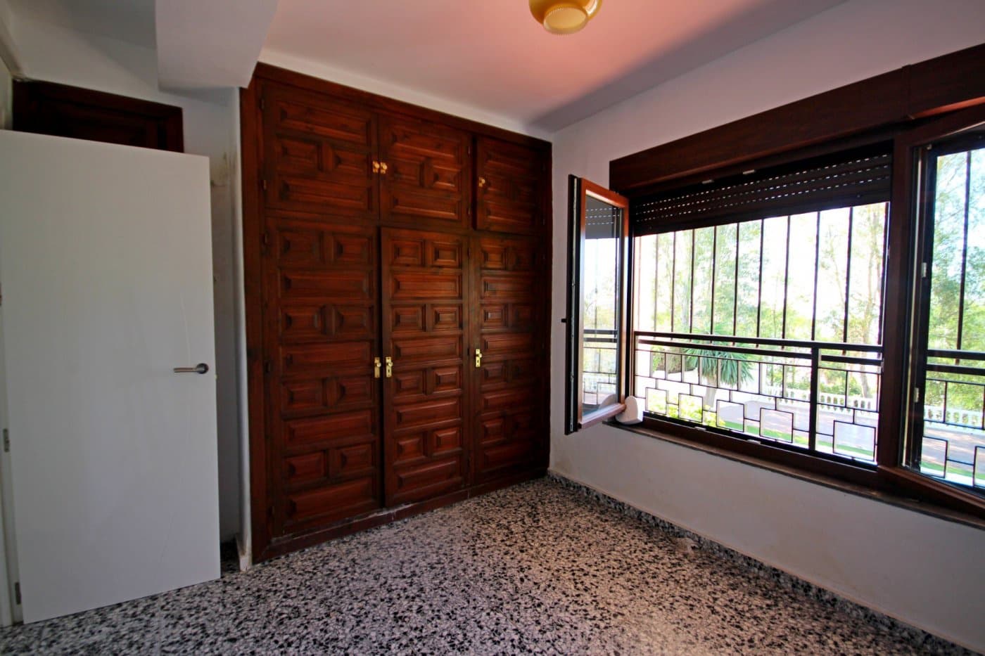 Chalet de 8 habitaciones en Málaga ciudad en venta con piscina garaje - 1.170.000 € (Ref: 9481272)