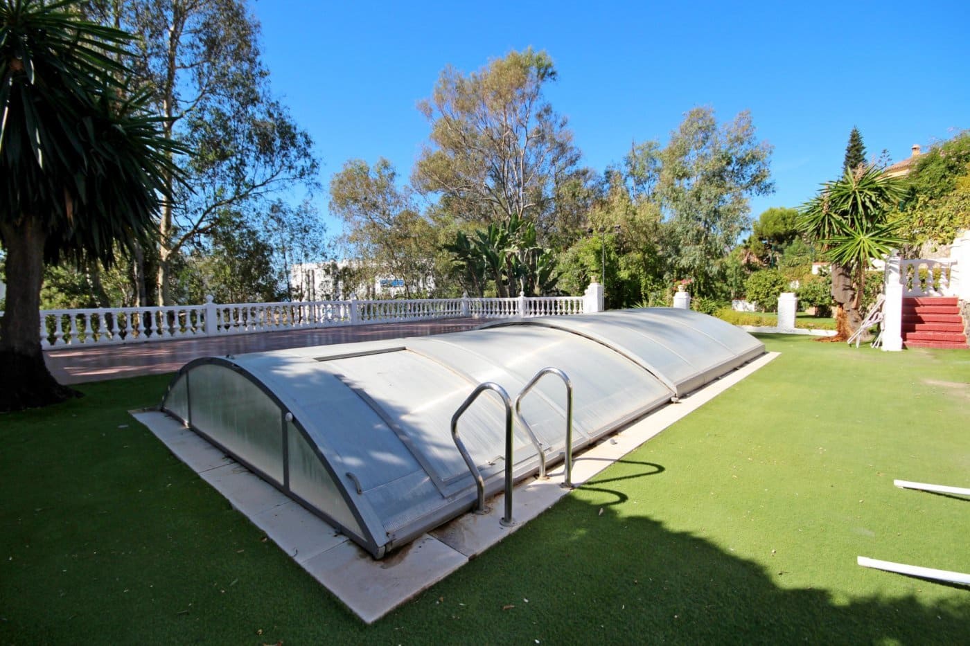 Chalet de 8 habitaciones en Málaga ciudad en venta con piscina garaje - 1.170.000 € (Ref: 9481272)