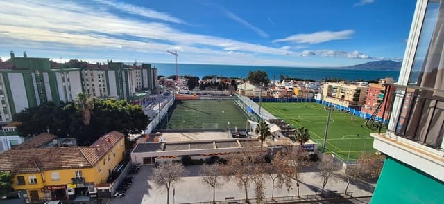 Piso de 3 habitaciones en El Palo, Málaga ciudad en venta - 328.000 € (Ref: 9502552)