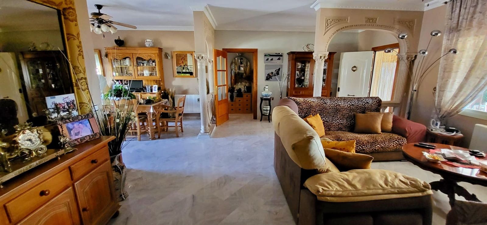 6 bedroom Villa for sale in Rincon de la Victoria with pool garage - € 850,000 (Ref: 9520859)