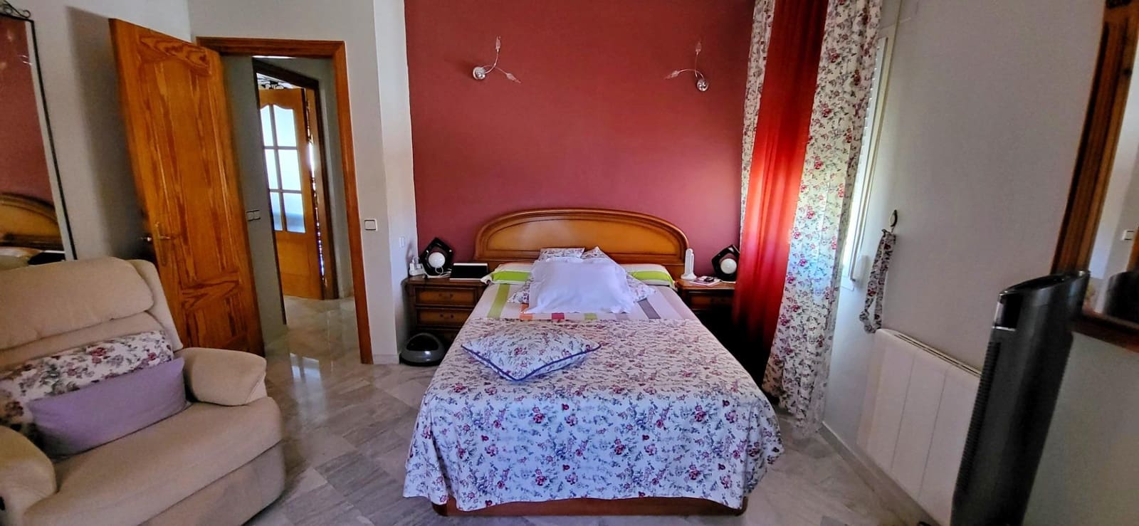 6 bedroom Villa for sale in Rincon de la Victoria with pool garage - € 850,000 (Ref: 9520859)