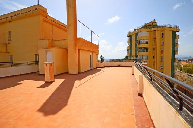 4 bedroom Penthouse for sale in El Candado, Málaga city - € 737,000 (Ref: 9541553)