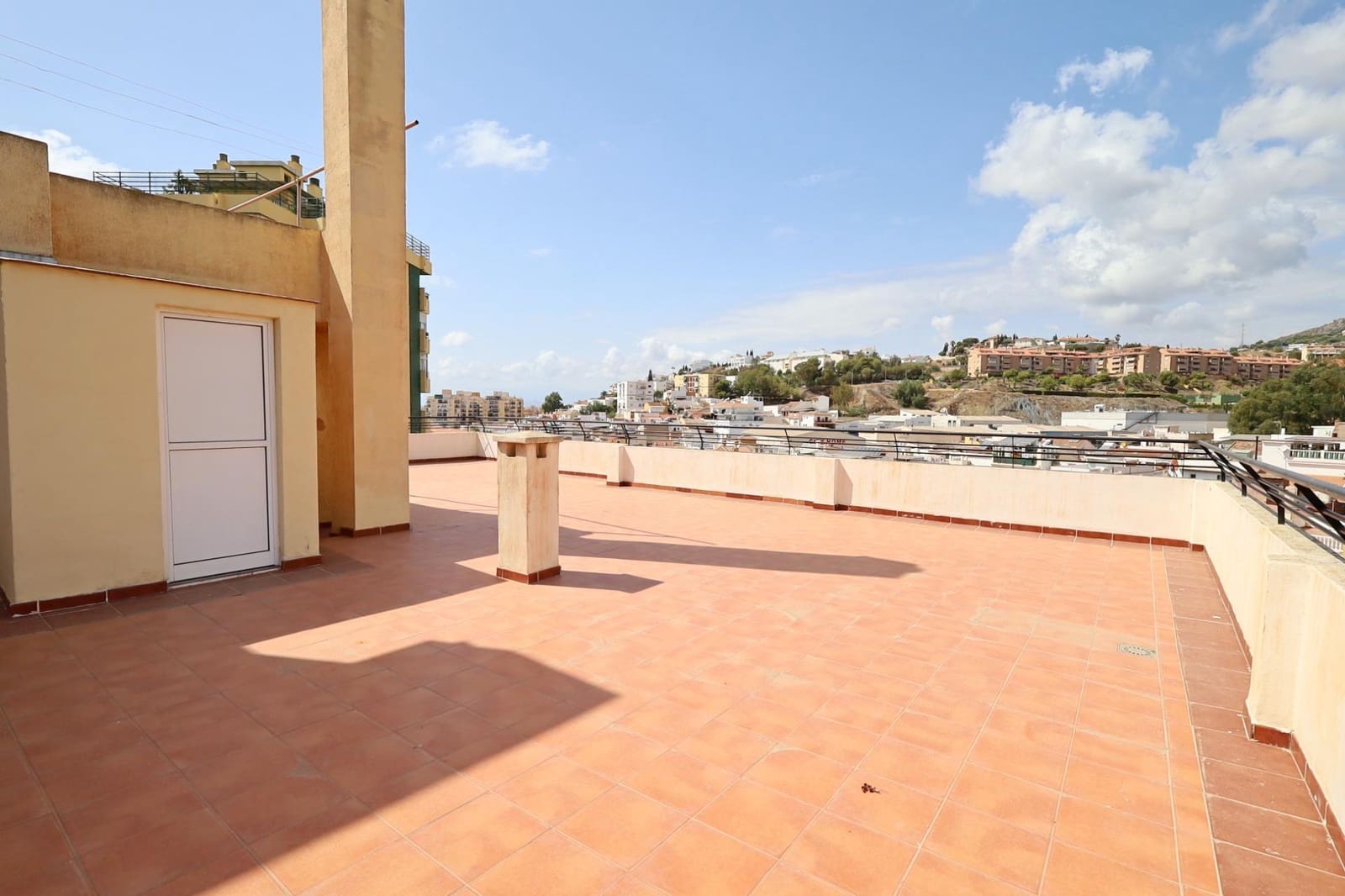 4 slaapkamer Penthouse te koop in Malaga stad - € 737.000 (Ref: 9541553)