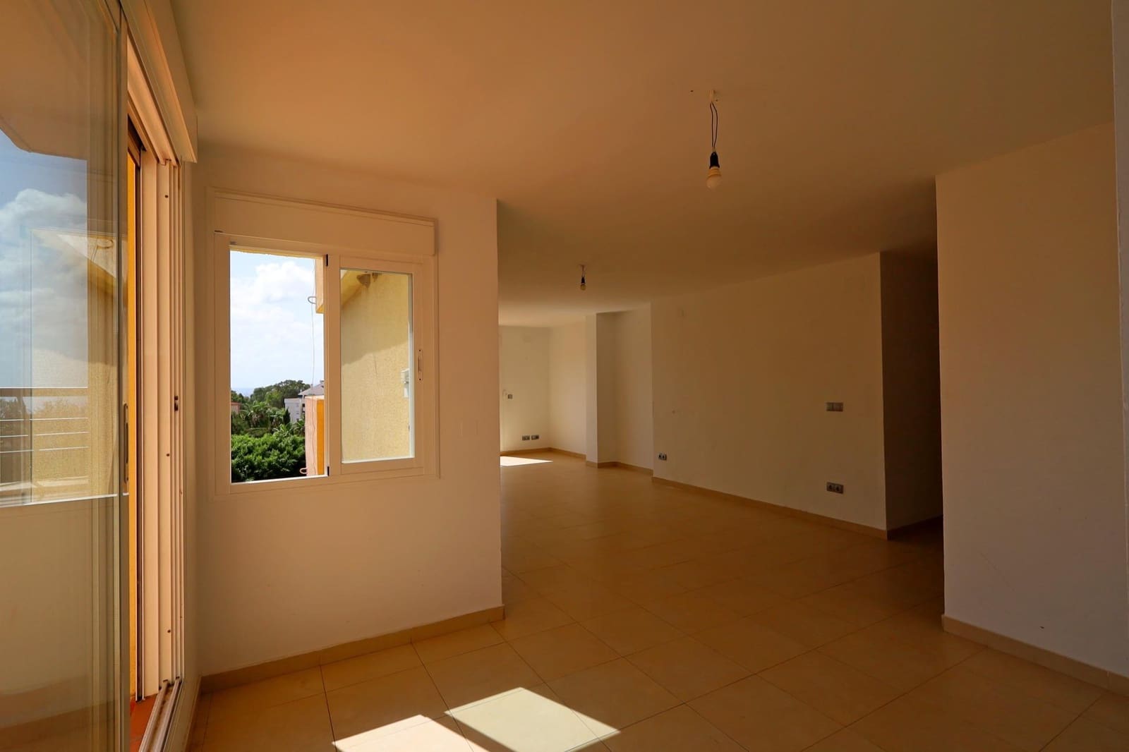 4 sypialnia Penthouse na sprzedaż w Miasto Malaga - 737 000 € (Ref: 9541553)