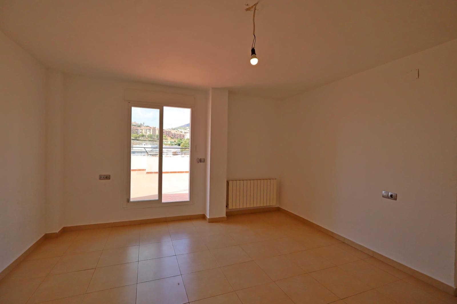 4 sypialnia Penthouse na sprzedaż w Miasto Malaga - 737 000 € (Ref: 9541553)