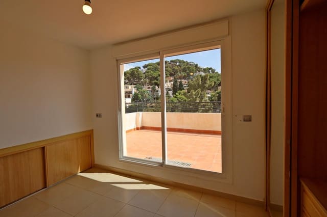 4 sypialnia Penthouse na sprzedaż w El Candado, Miasto Málaga - 737 000 € (Ref: 9541553)