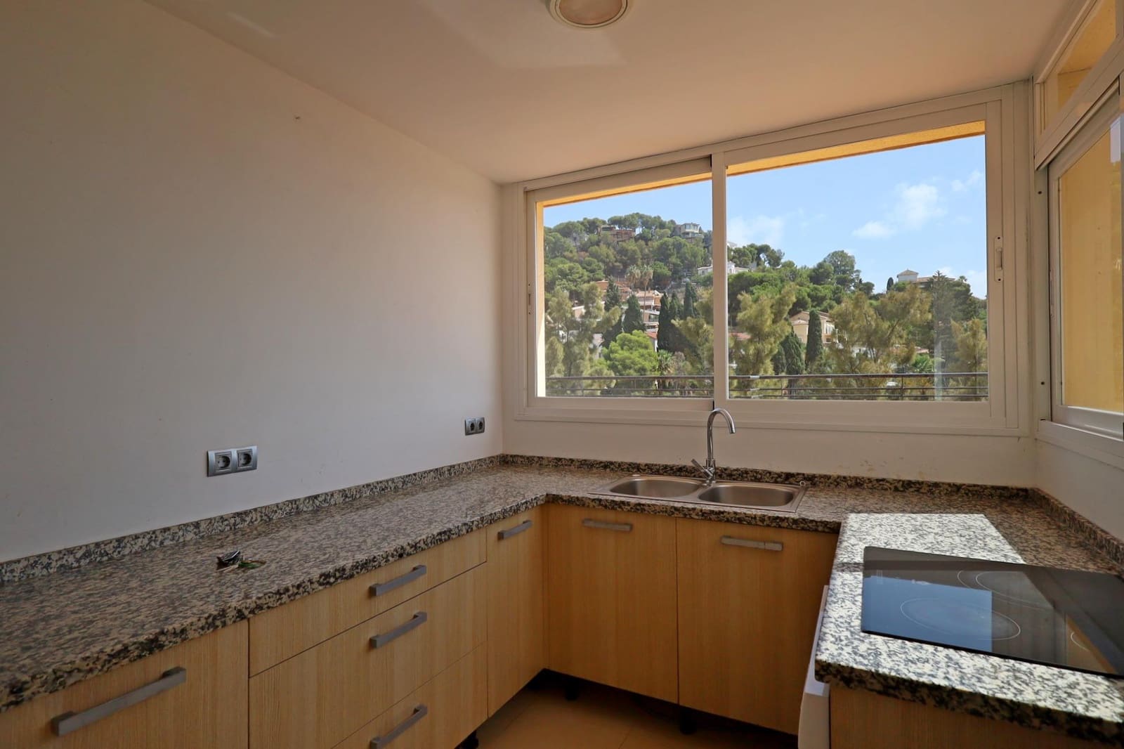 4 sypialnia Penthouse na sprzedaż w Miasto Malaga - 737 000 € (Ref: 9541553)