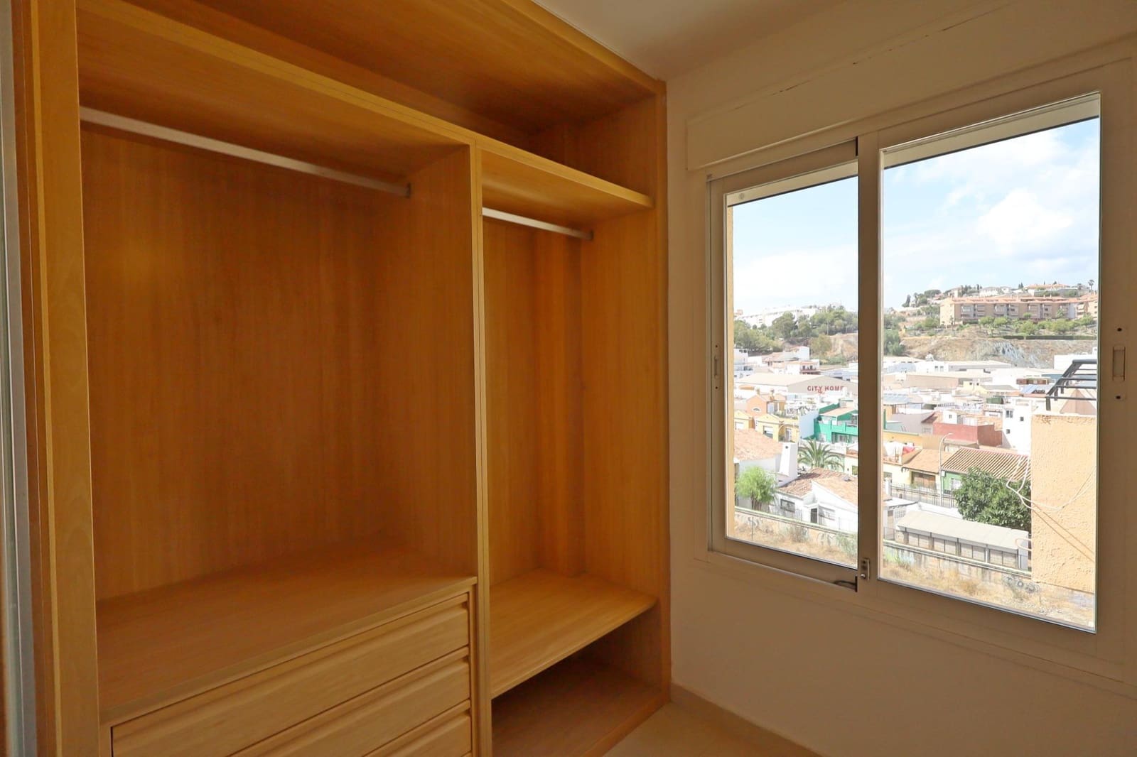 4 sypialnia Penthouse na sprzedaż w Miasto Malaga - 737 000 € (Ref: 9541553)