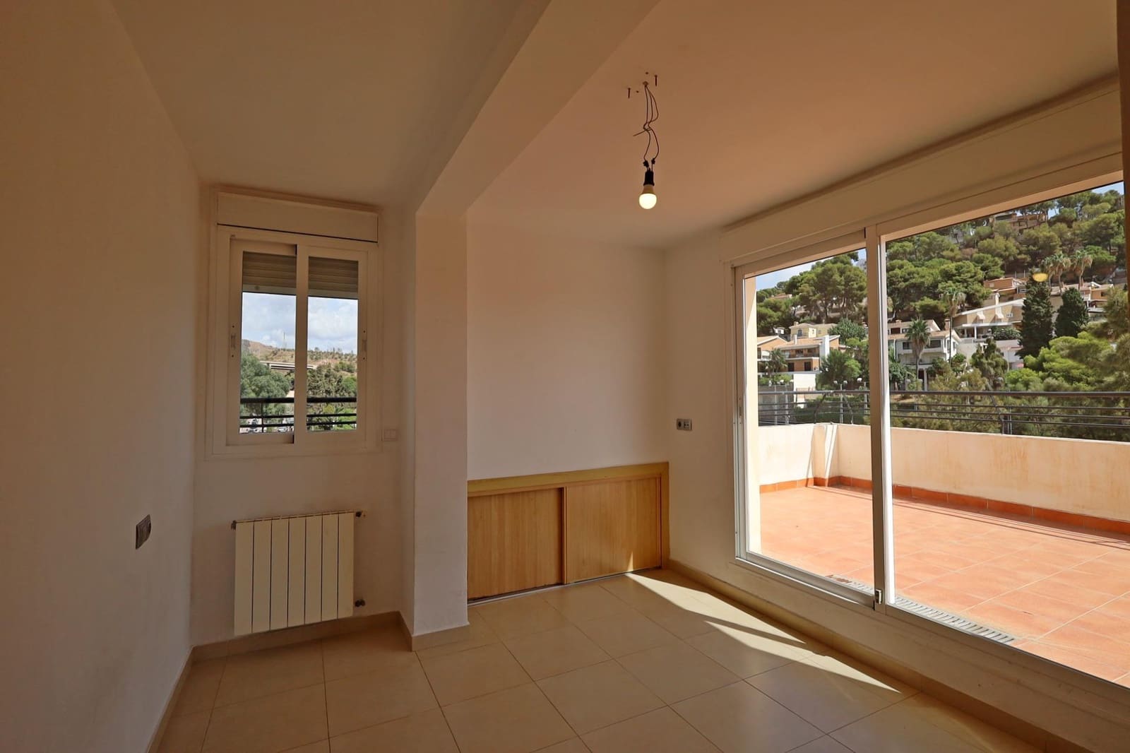 4 sypialnia Penthouse na sprzedaż w Miasto Malaga - 737 000 € (Ref: 9541553)