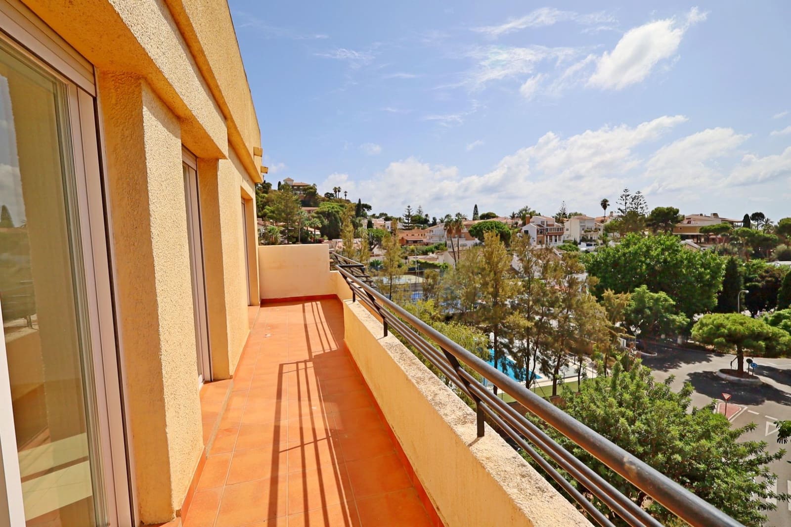 4 sypialnia Penthouse na sprzedaż w Miasto Malaga - 737 000 € (Ref: 9541553)