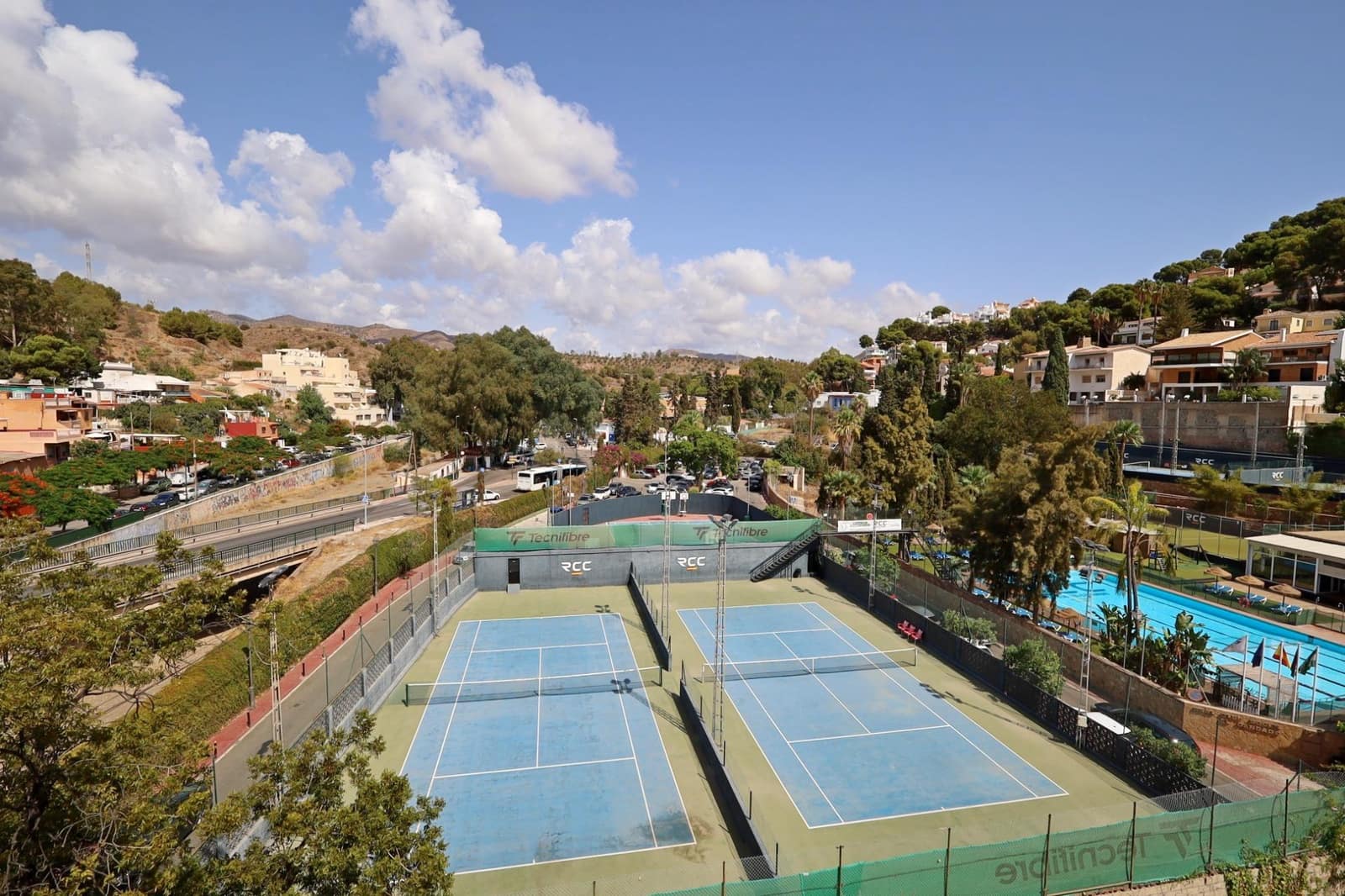 4 sypialnia Penthouse na sprzedaż w Miasto Malaga - 737 000 € (Ref: 9541553)