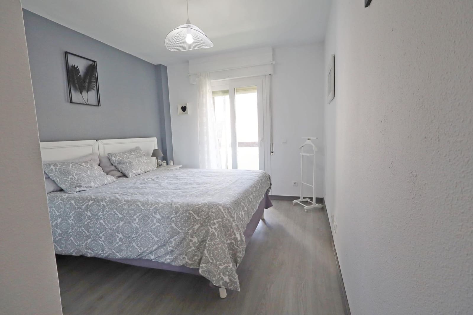3 bedroom Apartment for sale in Fuengirola with garage - € 360,000 (Ref: 9574765)