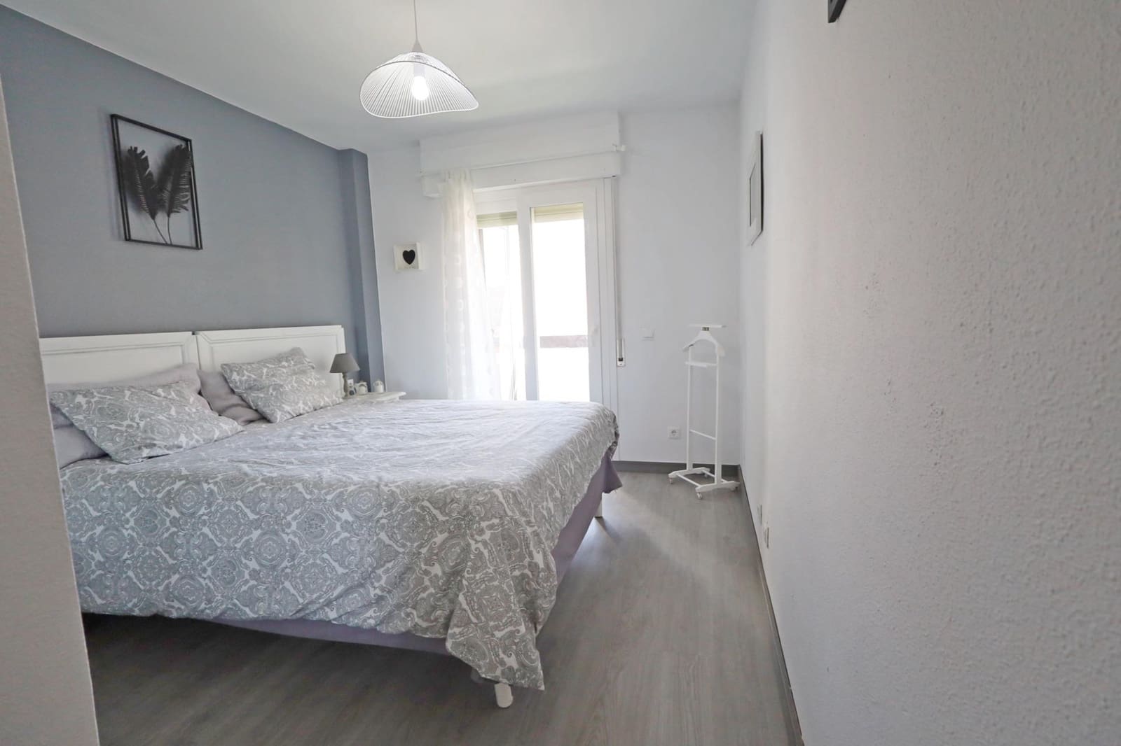 3 bedroom Apartment for sale in Fuengirola with garage - € 360,000 (Ref: 9574765)