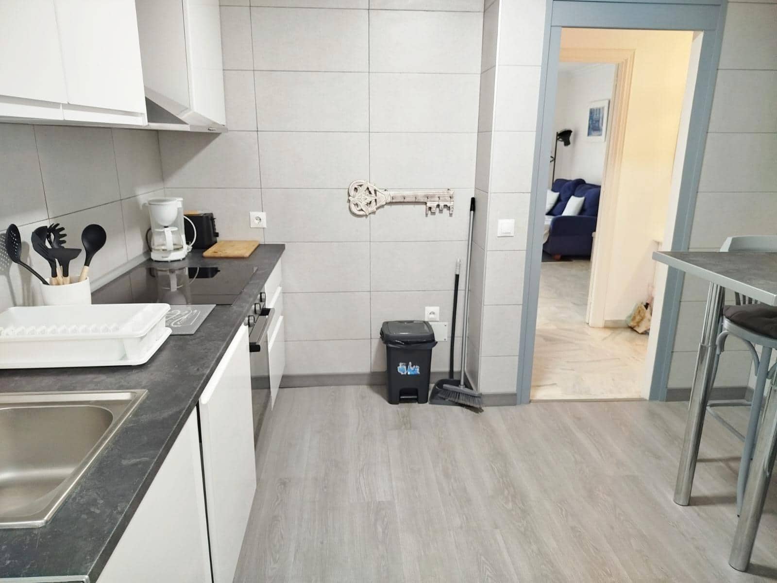 3 bedroom Apartment for sale in Fuengirola with garage - € 360,000 (Ref: 9574765)