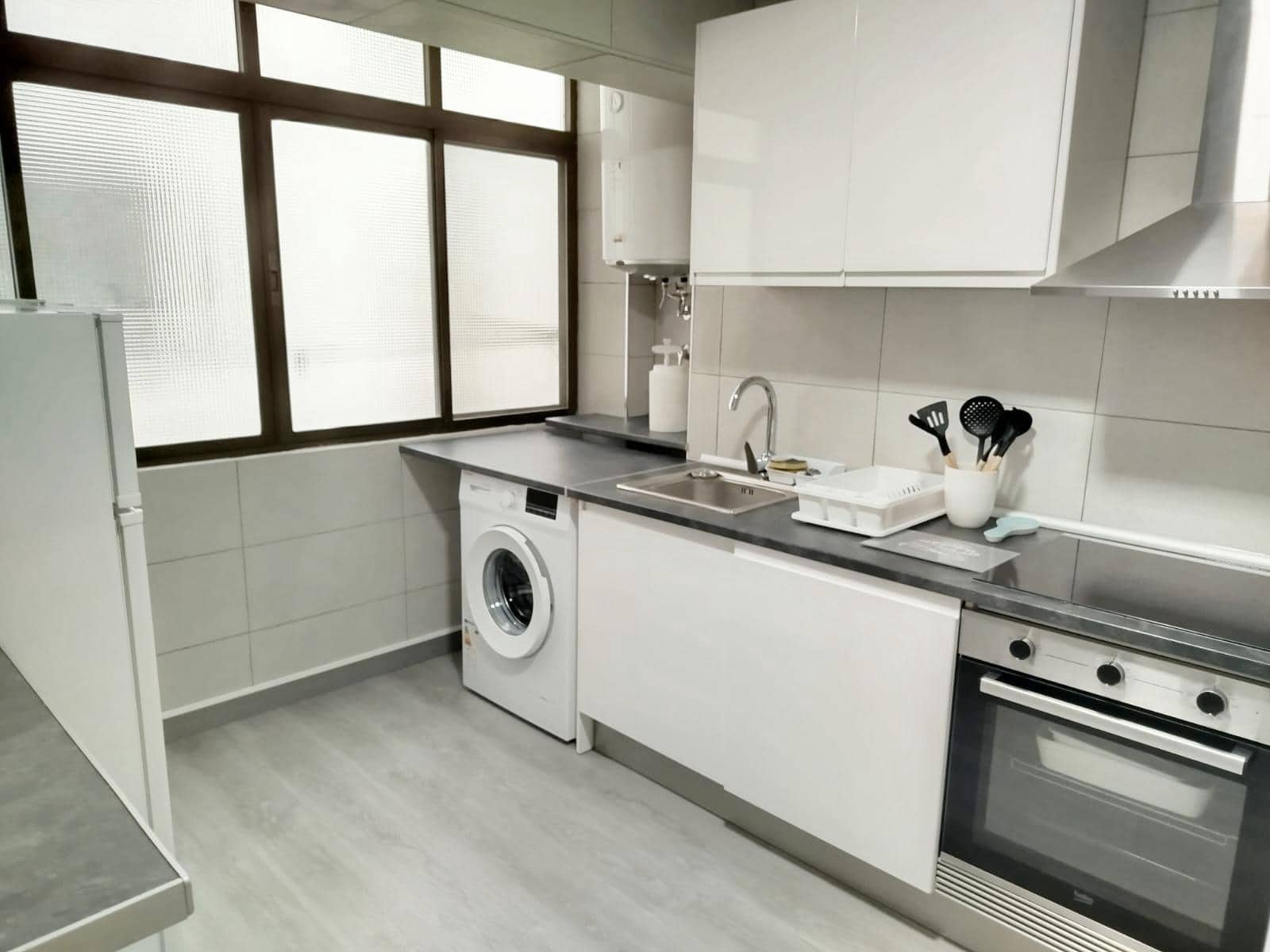 3 bedroom Apartment for sale in Fuengirola with garage - € 360,000 (Ref: 9574765)