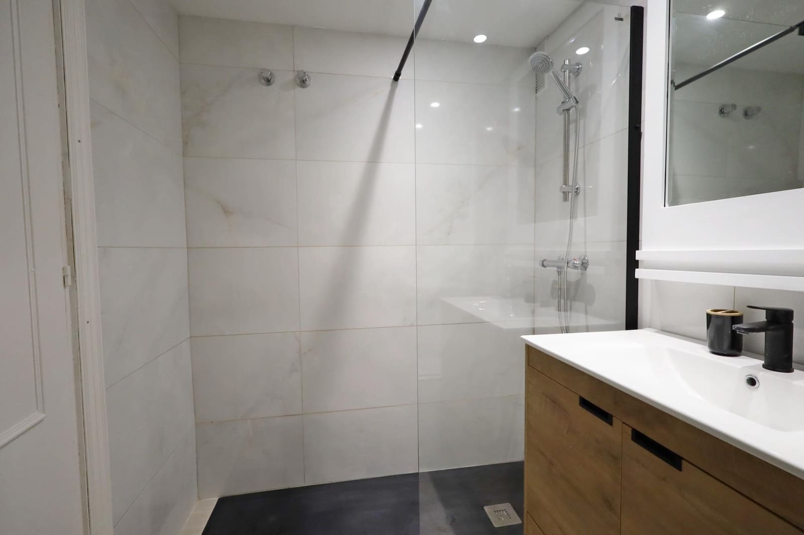 3 bedroom Apartment for sale in Fuengirola with garage - € 360,000 (Ref: 9574765)