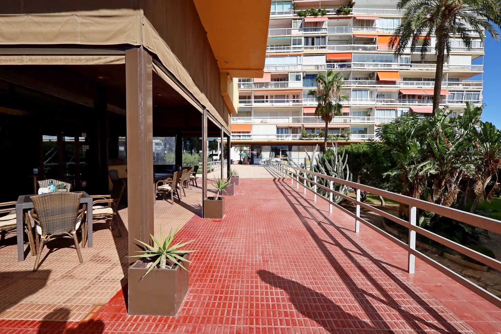 Commercieel te koop in Torremolinos - € 795.000 (Ref: 9625820)