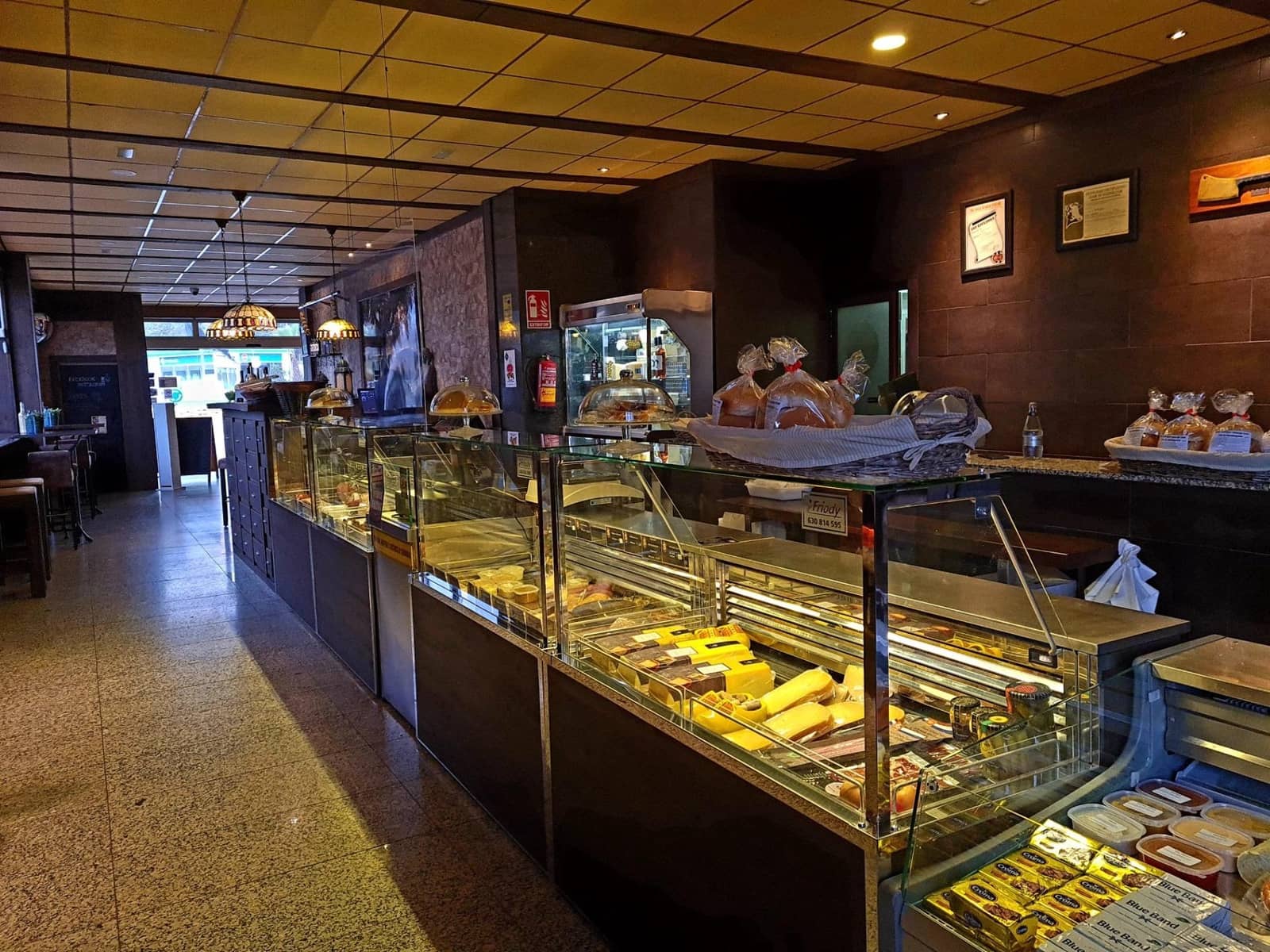 Commercieel te koop in Torremolinos - € 795.000 (Ref: 9625820)