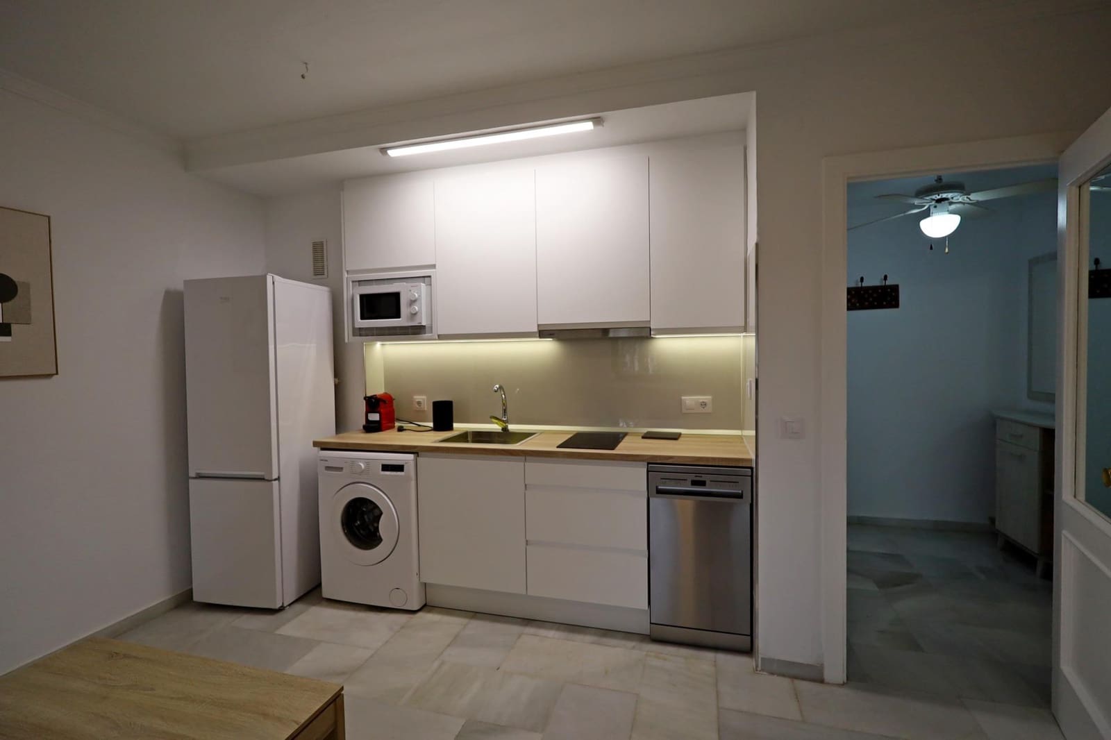 1 soverom Leilighet til leie i Torremolinos med svømmebasseng - € 1 300 (Ref: 9652161)