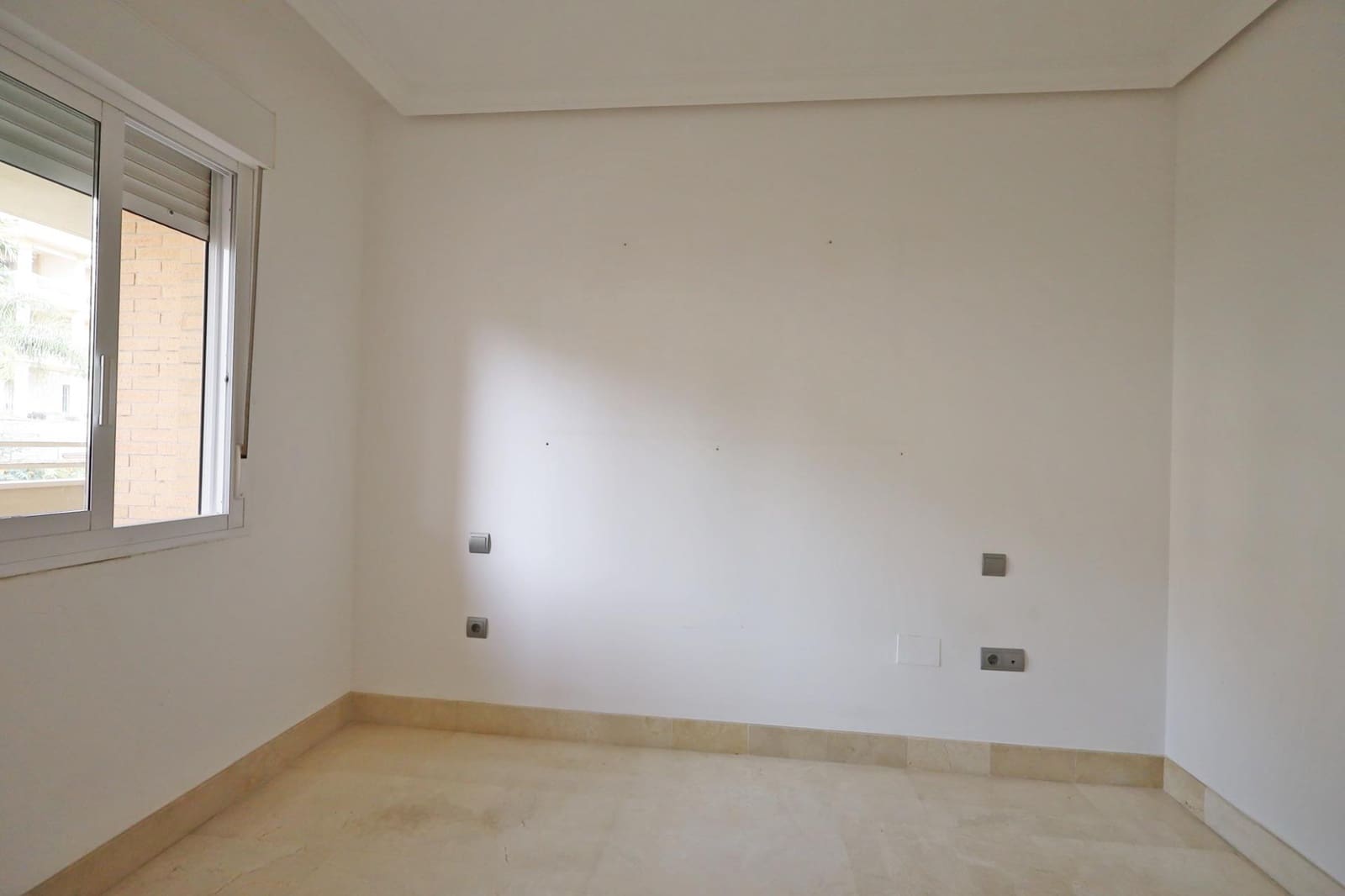 3 bedroom Flat for sale in Torrequebrada with pool garage - € 477,000 (Ref: 9652163)