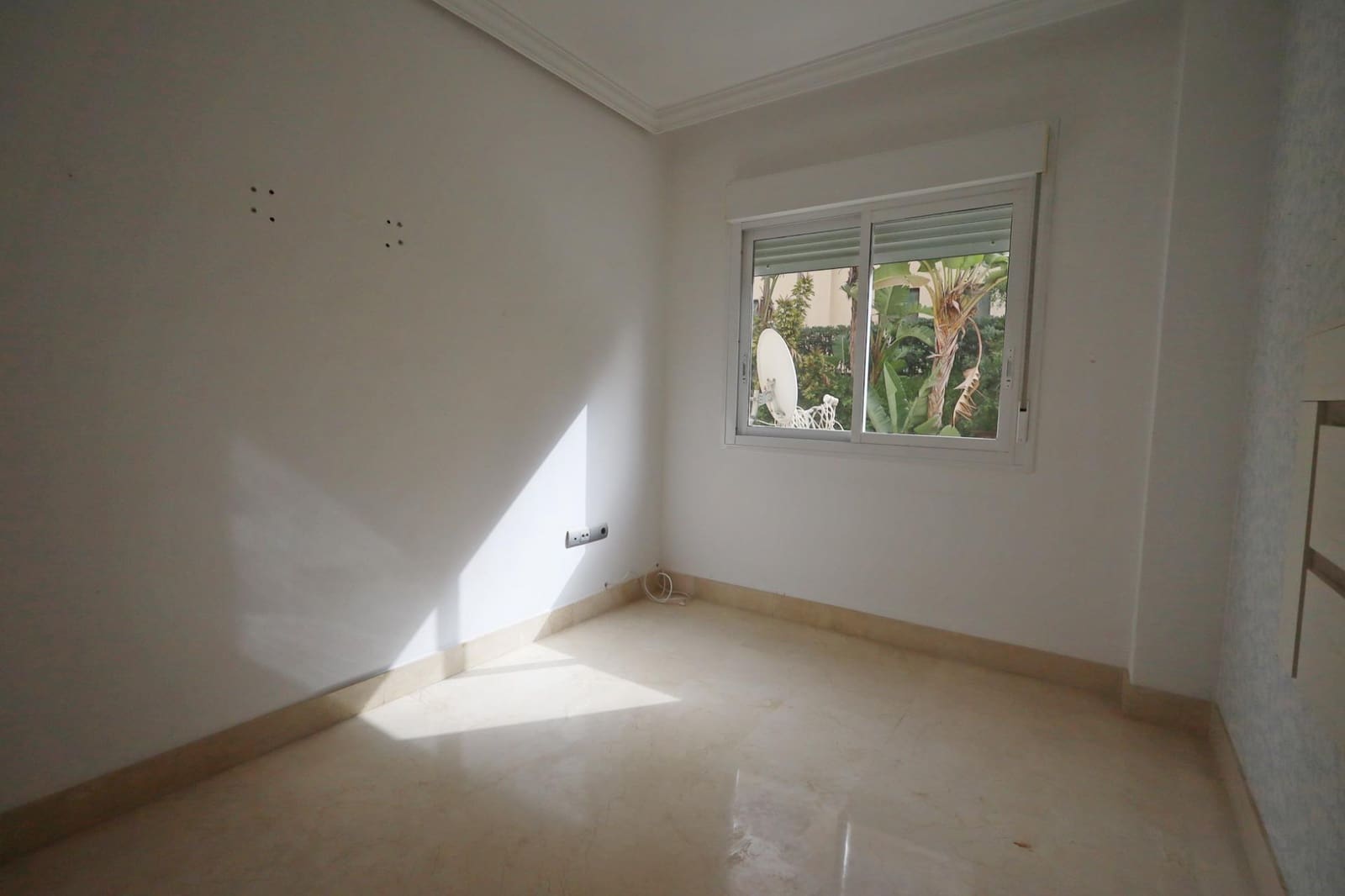 3 bedroom Flat for sale in Torrequebrada with pool garage - € 465,000 (Ref: 9652163)