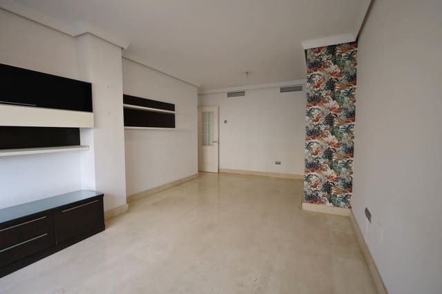 3 makuuhuone Asunto myytävänä paikassa Nueva Torrequebrada, Benalmádena mukana uima-altaan 
autotalli - 465 000 € (Ref: 9652163)