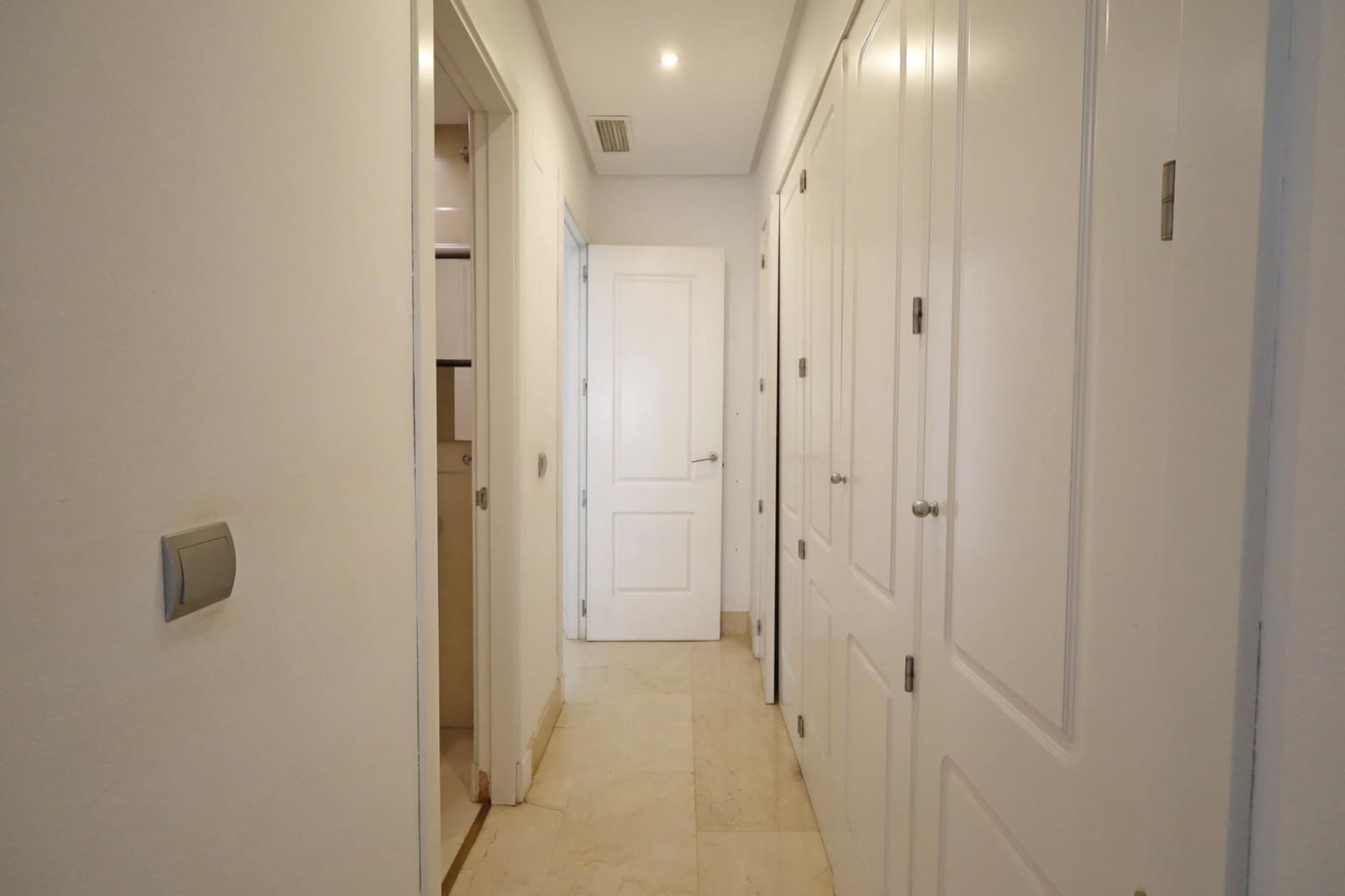 3 bedroom Flat for sale in Torrequebrada with pool garage - € 465,000 (Ref: 9652163)