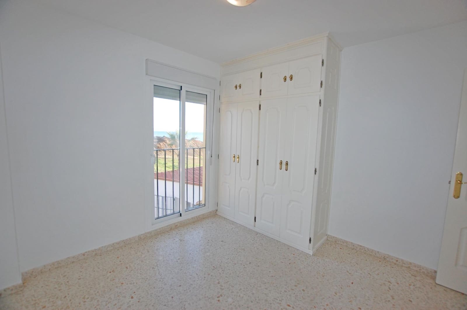 2 sovrum Lägenhet till salu i Manilva med pool garage - 250 000 € (Ref: 9656210)