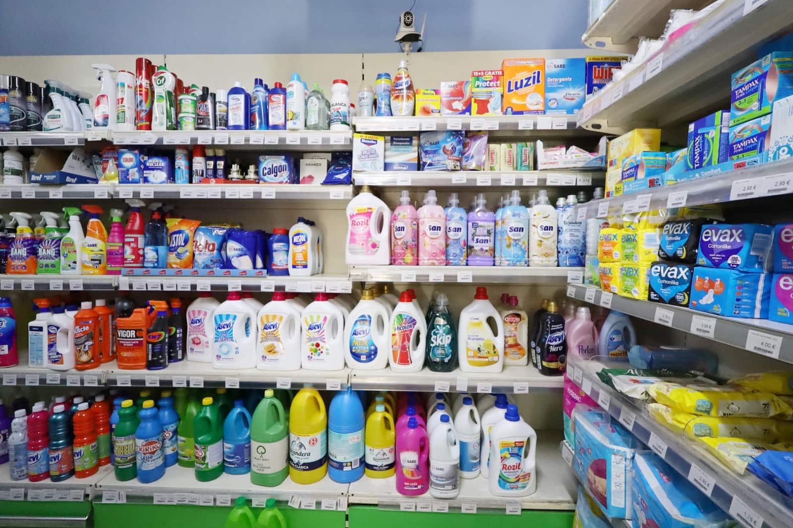 Commercial for rent in Benalmadena - € 1,250 (Ref: 9661979)