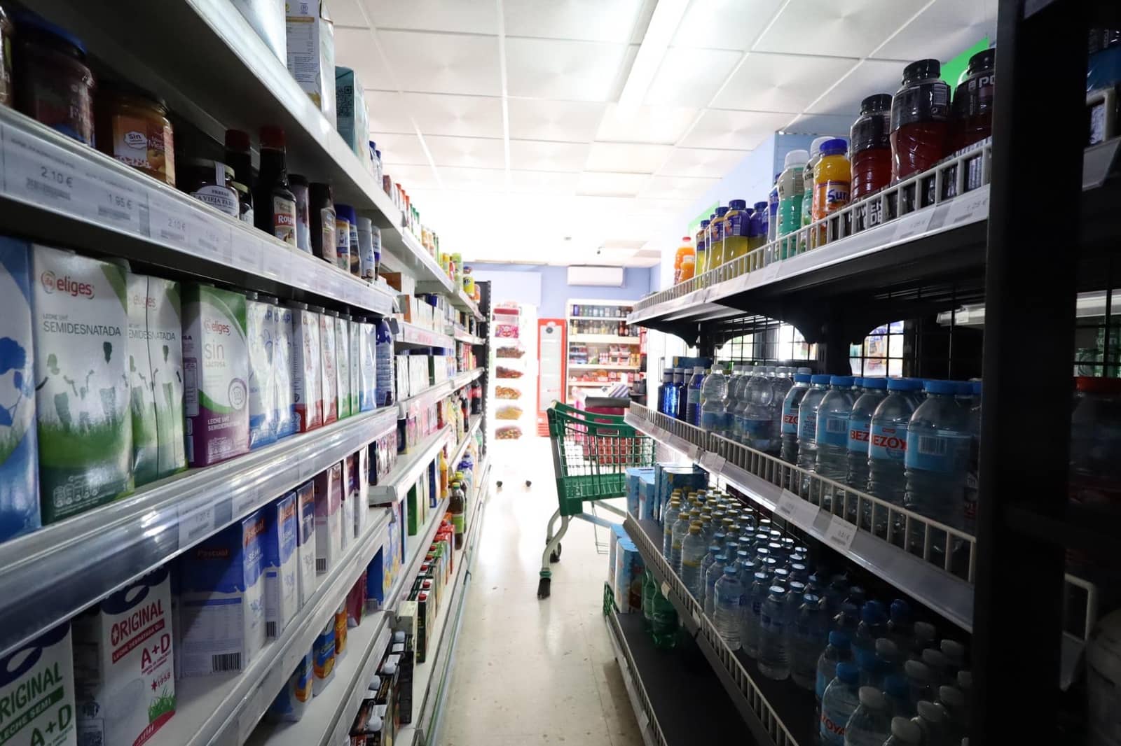 Commercial for rent in Benalmadena - € 1,250 (Ref: 9661979)