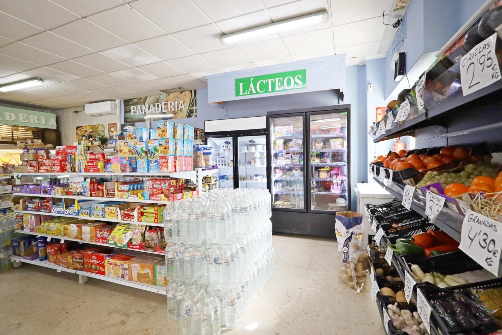 Commercial for rent in Benalmadena - € 1,250 (Ref: 9661979)