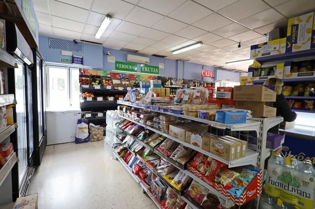 Kommersiell til leie i Benalmádena - € 1 250 (Ref: 9661979)