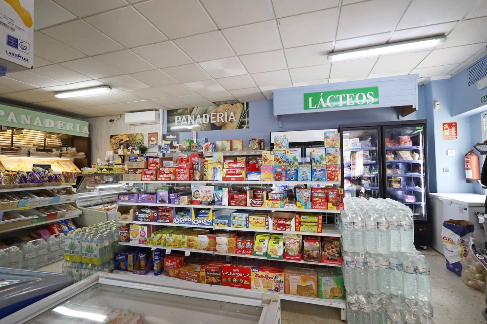 Commercial for rent in Benalmadena - € 1,250 (Ref: 9661979)