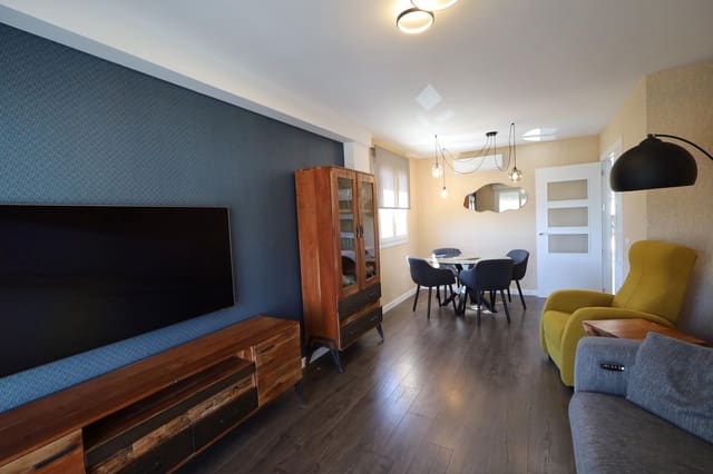 3 makuuhuone Rivitalo myytävänä paikassa Torremuelle, Benalmádena mukana uima-altaan 
autotalli - 569 000 € (Ref: 9683536)