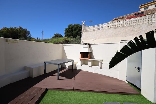 3 makuuhuone Rivitalo myytävänä paikassa Torremuelle, Benalmádena mukana uima-altaan 
autotalli - 569 000 € (Ref: 9683536)