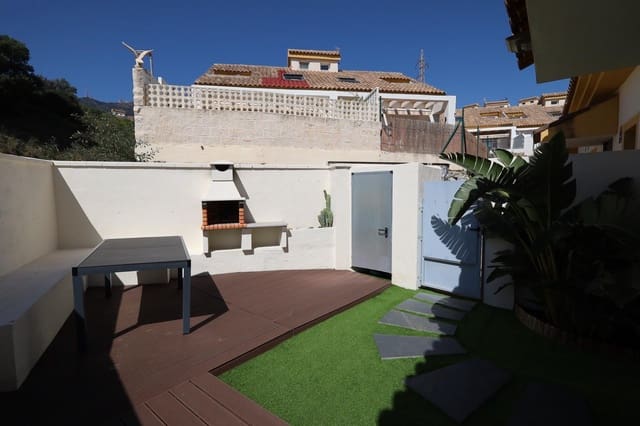 3 soveværelse Rækkehus til salg i Torremuelle, Benalmádena med swimmingpool garage - € 569.000 (Ref: 9683536)