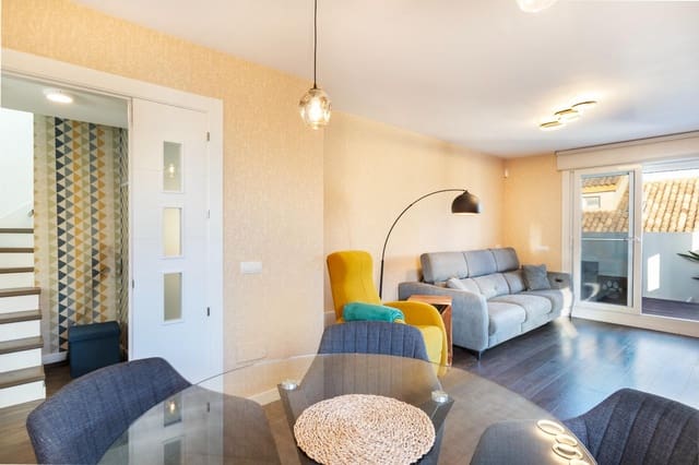 3 soveværelse Rækkehus til salg i Torremuelle, Benalmádena med swimmingpool garage - € 569.000 (Ref: 9683536)