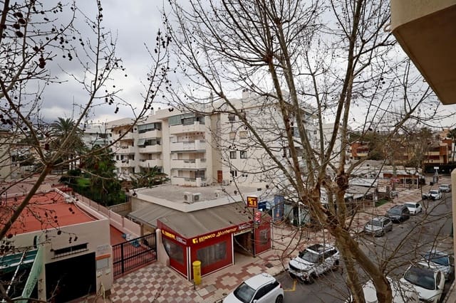 Piso de 1 habitación en Torremolinos en alquiler con piscina - 1.300 € (Ref: 9690901)