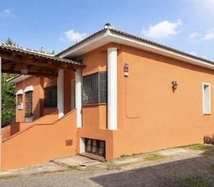 3 sypialnia Willa na sprzedaż w Coin z basenem garażem - 570 000 € (Ref: 9695472)