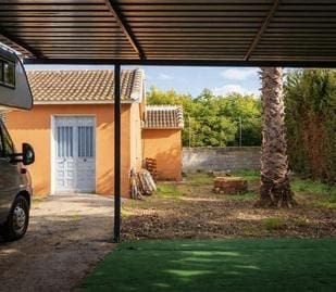 3 sypialnia Willa na sprzedaż w Coin z basenem garażem - 570 000 € (Ref: 9695472)