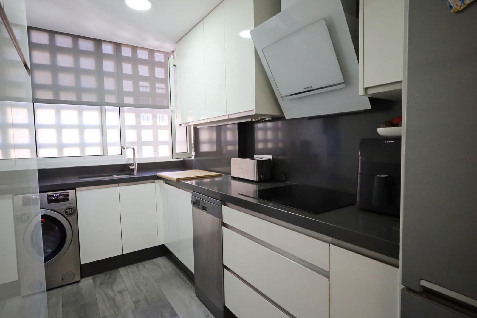 5 slaapkamer Flat te koop in Las Lagunas de Mijas met garage - € 280.000 (Ref: 9695473)