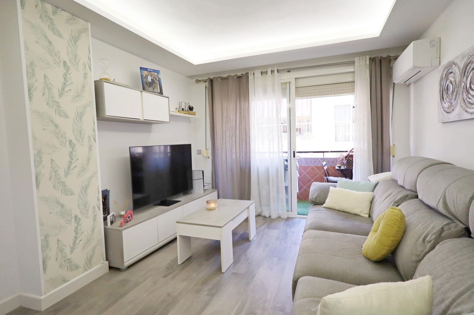 5 slaapkamer Flat te koop in Las Lagunas de Mijas met garage - € 280.000 (Ref: 9695473)