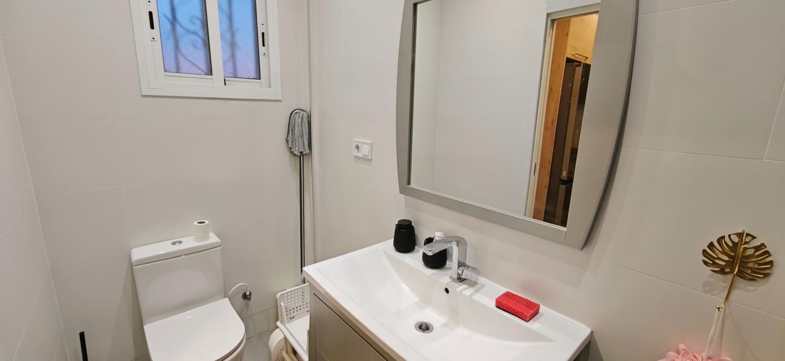 2 Zimmer Wohnung zu vermieten in Torremolinos mit Pool - 1.200 € (Ref: 9721830)