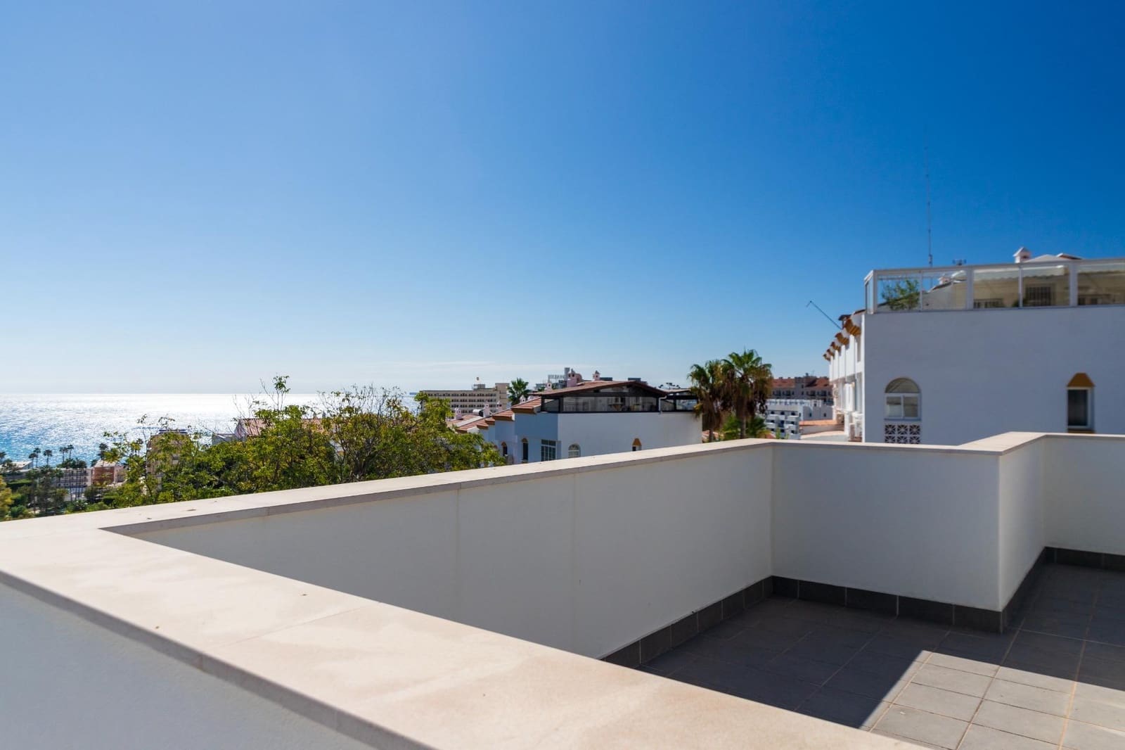 4 soverom Villa til salgs i Benalmadena med svømmebasseng garasje - € 850 000 (Ref: 9738939)