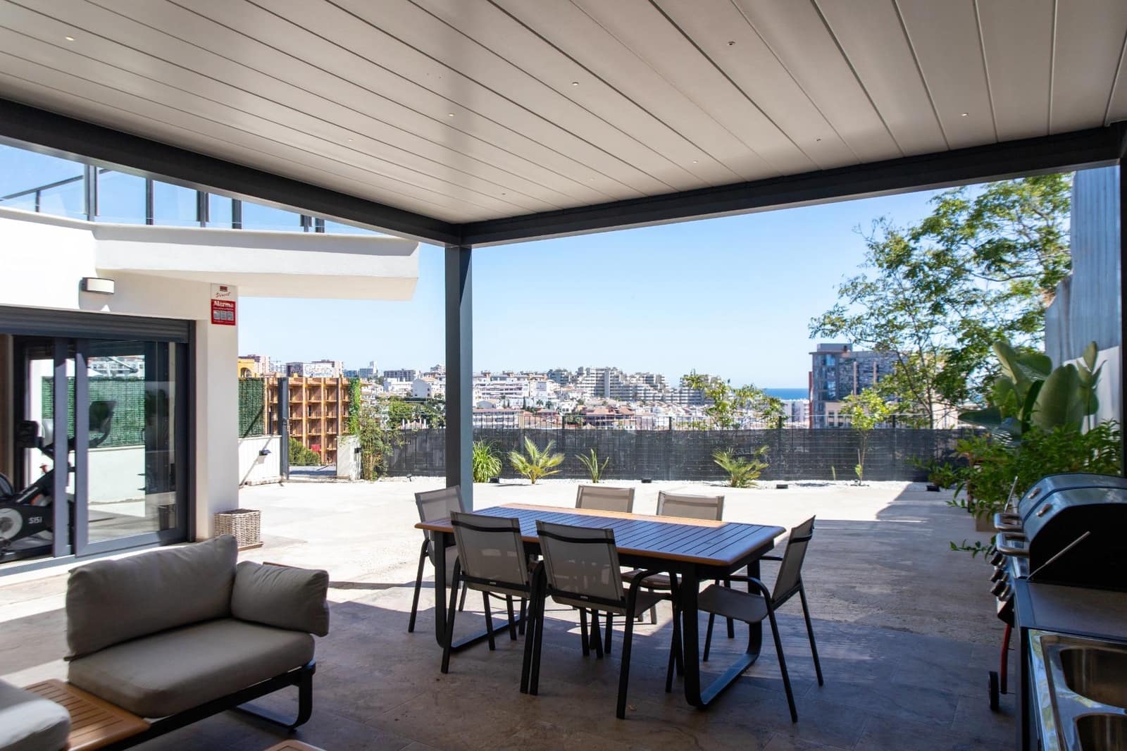 4 soverom Villa til salgs i Benalmadena med svømmebasseng garasje - € 850 000 (Ref: 9738939)