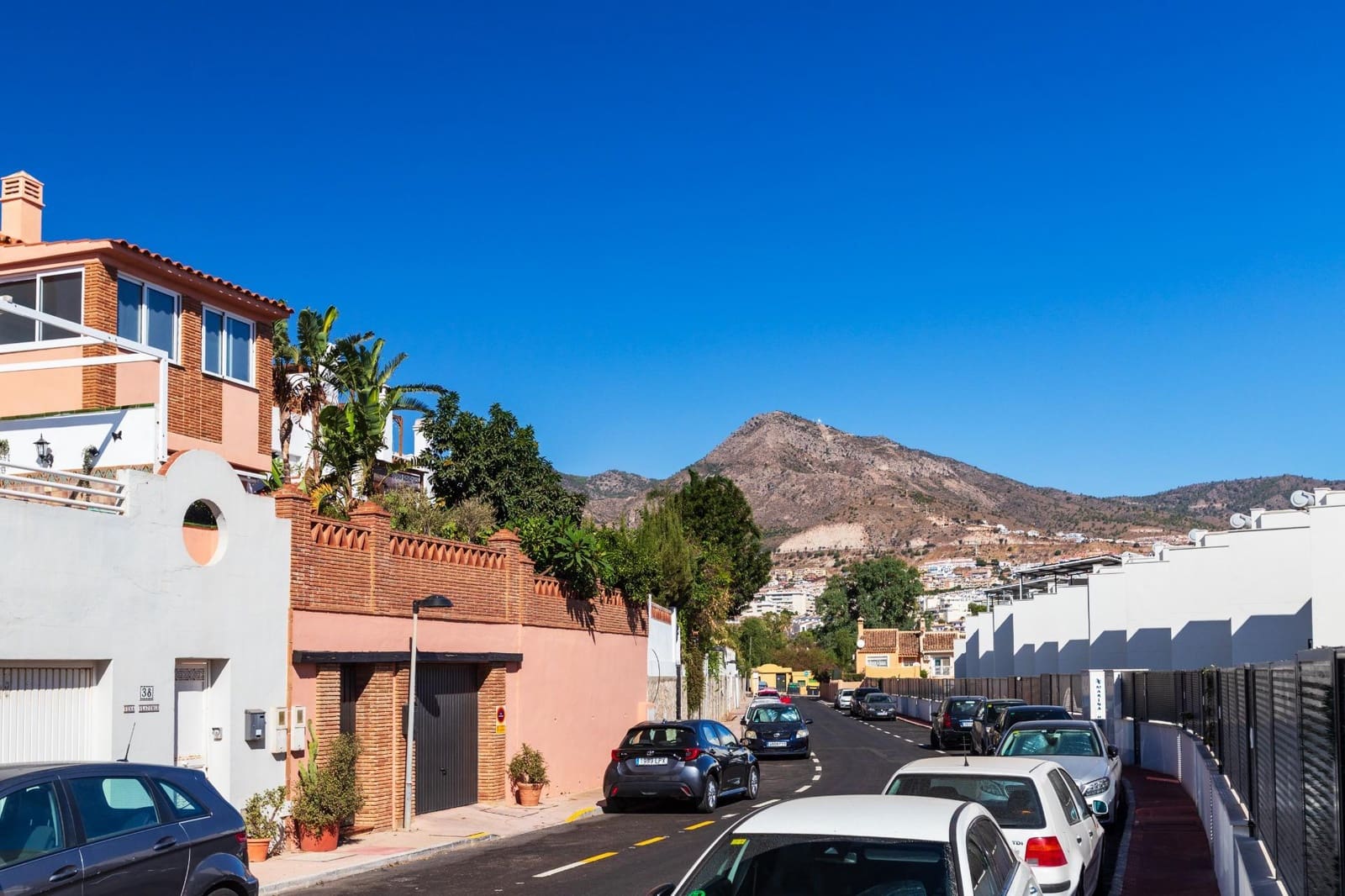 4 soverom Villa til salgs i Benalmadena med svømmebasseng garasje - € 850 000 (Ref: 9738939)