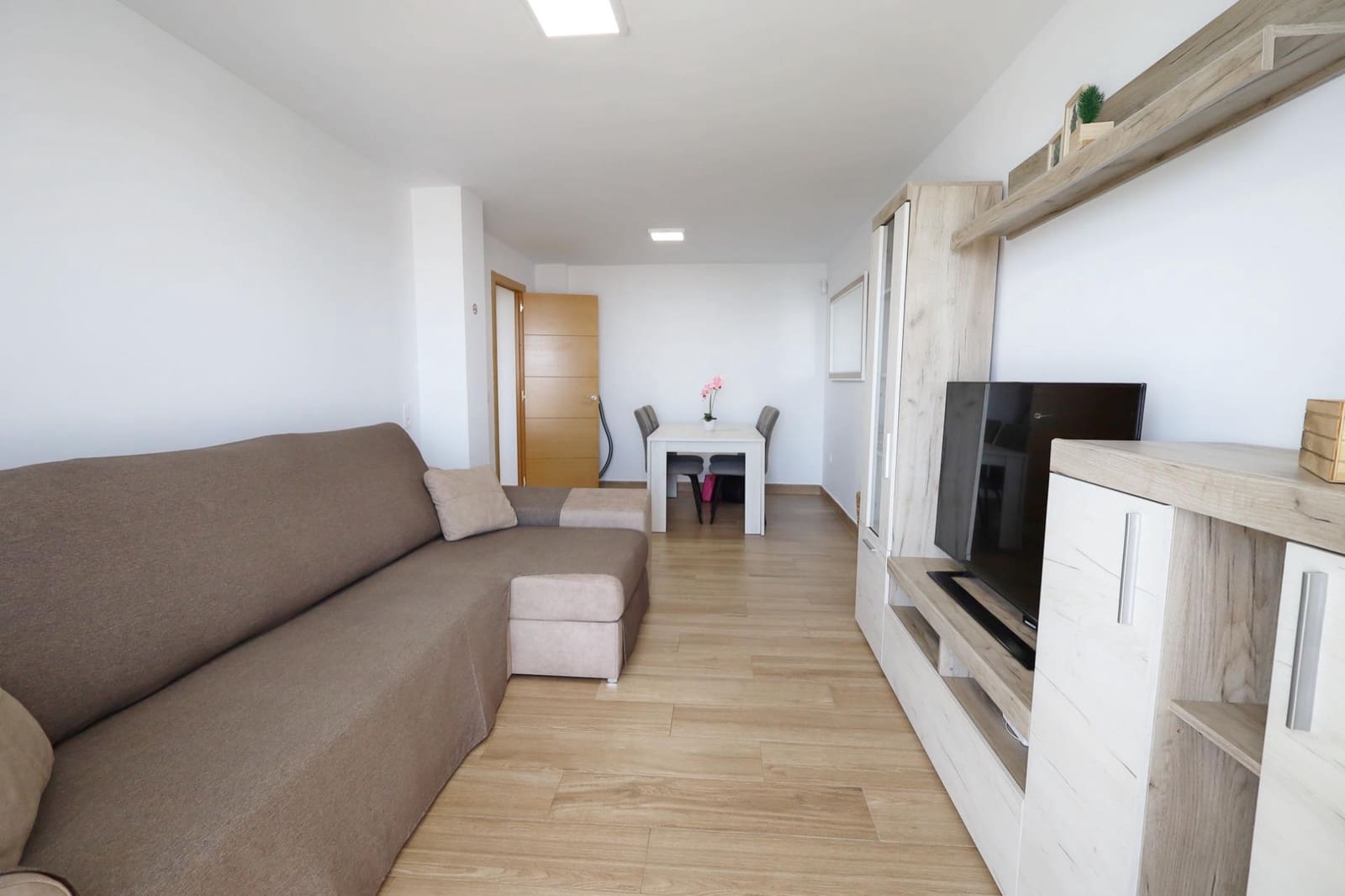 Appartement de 2 chambres à louer à Torremolinos avec garage - 1 250 € (Ref: 9773194)