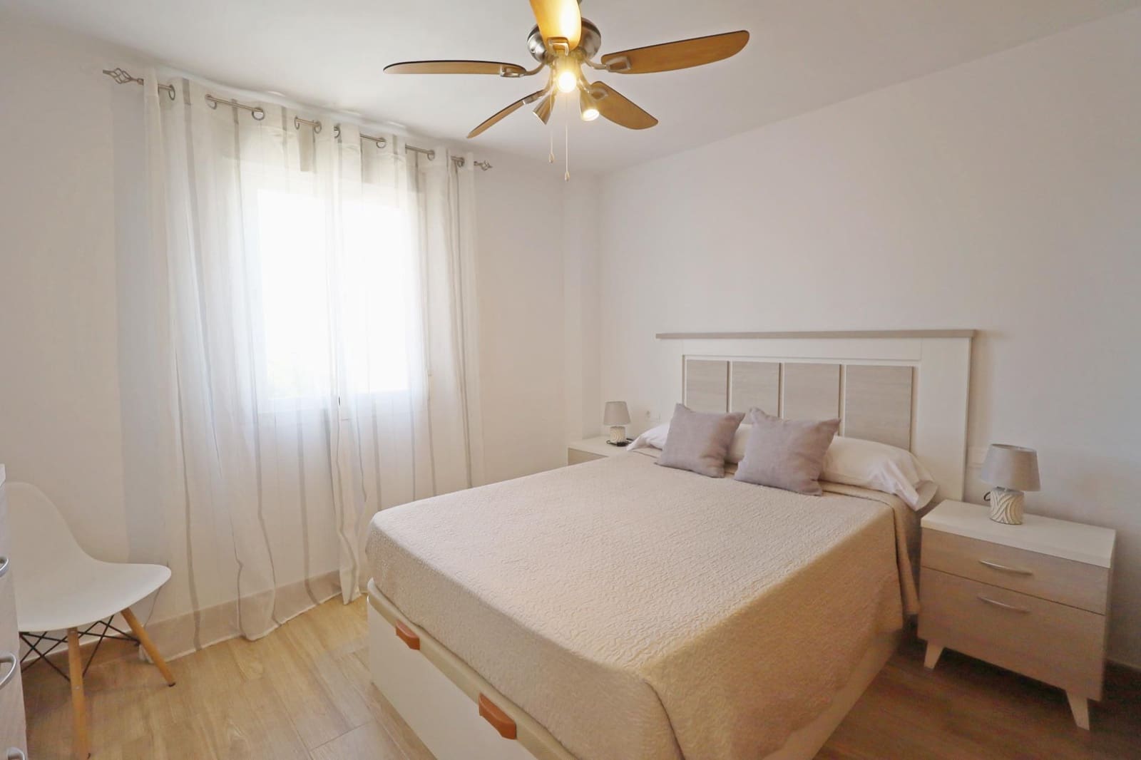 Appartement de 2 chambres à louer à Torremolinos avec garage - 1 250 € (Ref: 9773194)