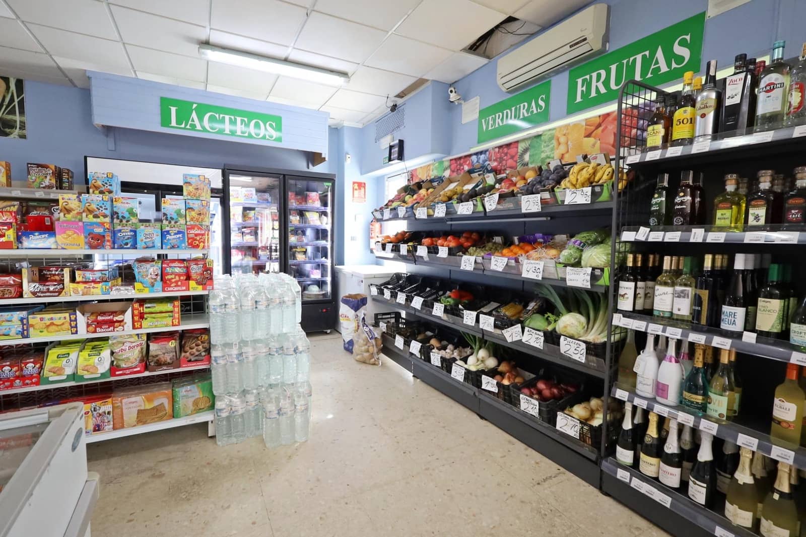 Local Commercial à louer à Benalmadena - 1 250 € (Ref: 9773197)